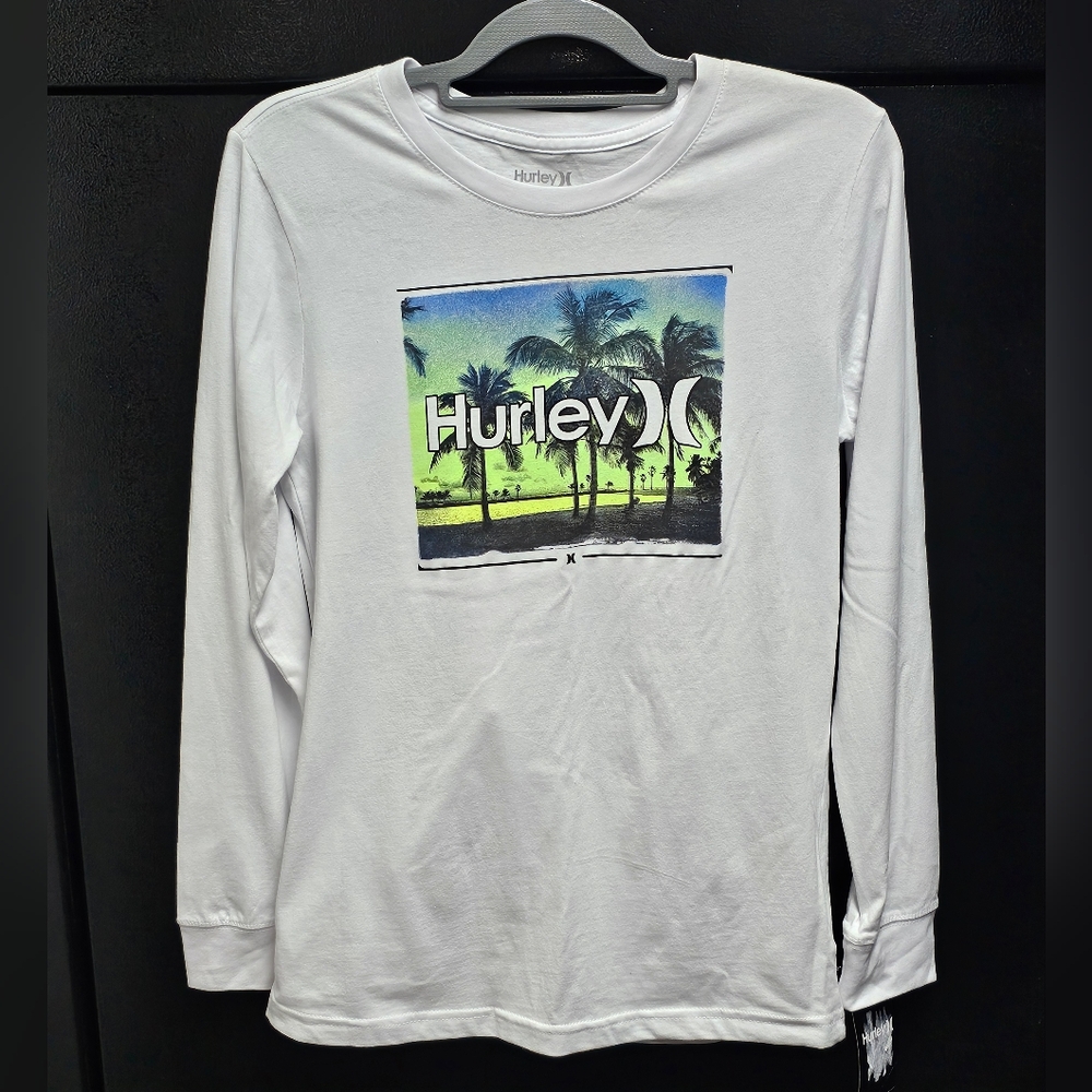 NWT Hurley Long Sleeve Boys T- Shirt Size XL